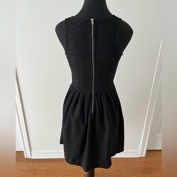 DYNAMITE Black Lace Flare Mini Dress - Picture 3 of 6